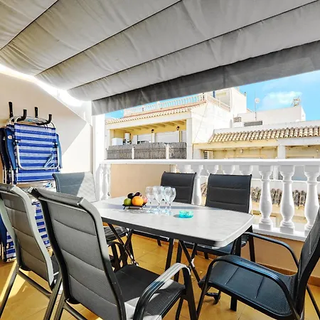 Apartment Calle Pola De Siero 38 , Two Bedroom Near Locos With Large Terrace And Air Conditioning In Every Room, Torrevieja